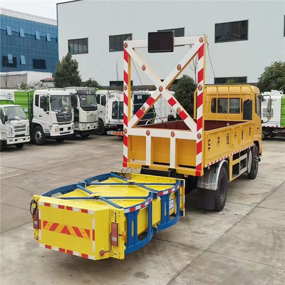 江鈴順達(dá)防撞緩沖車 守護(hù)公路安全的重要防線